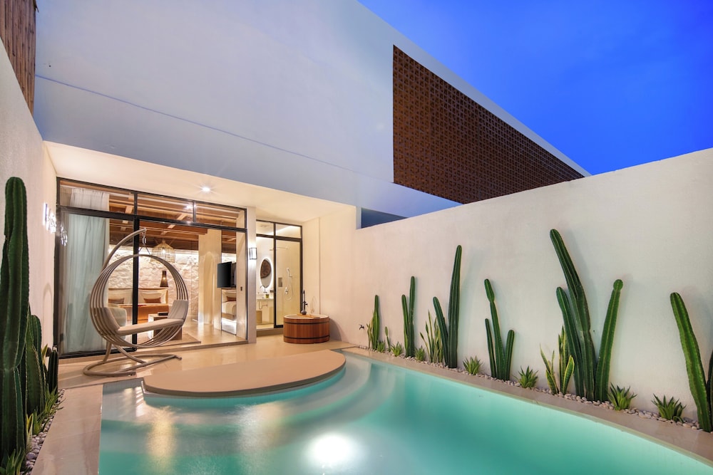 1 Bedroom Villa with Private Pool