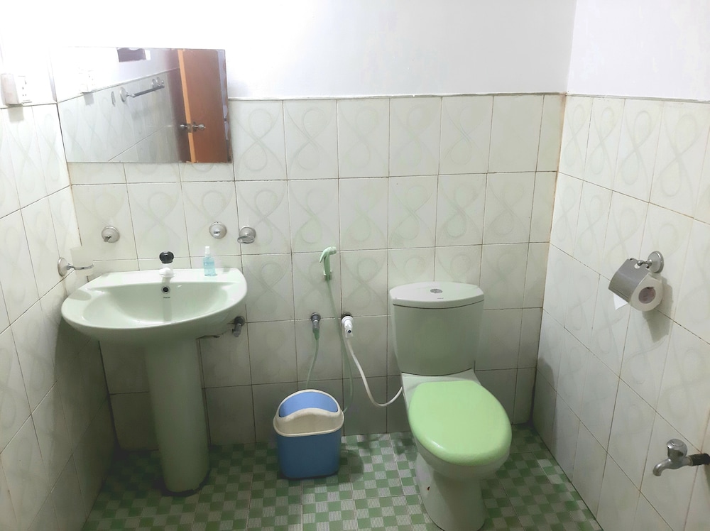 Basic Double Or Twin Room photo 3