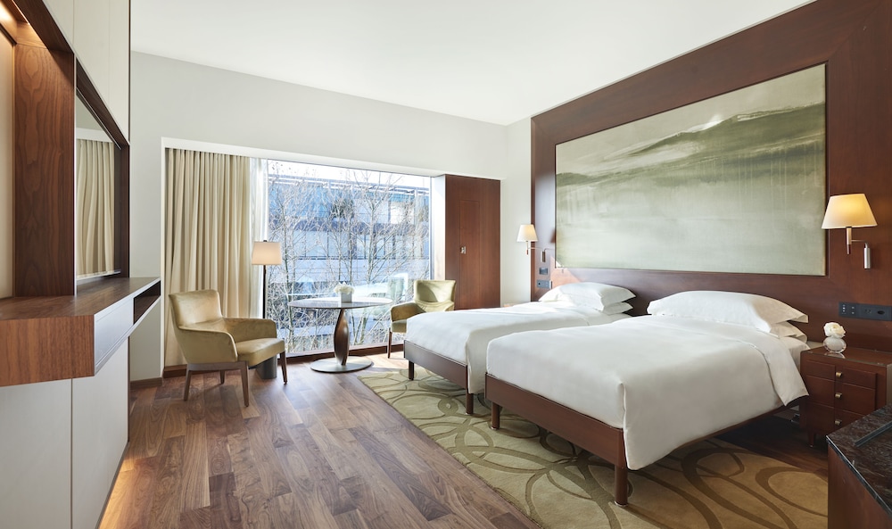 Suite, 2 Bedrooms (Ambassador Suite)