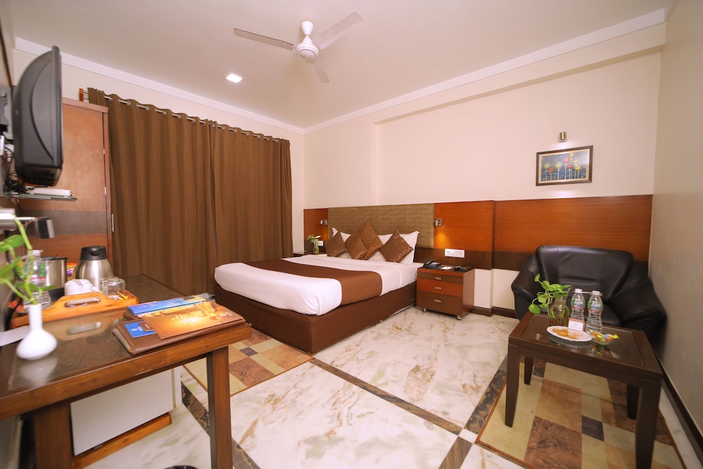 Amantra Royal Room - Photo 6