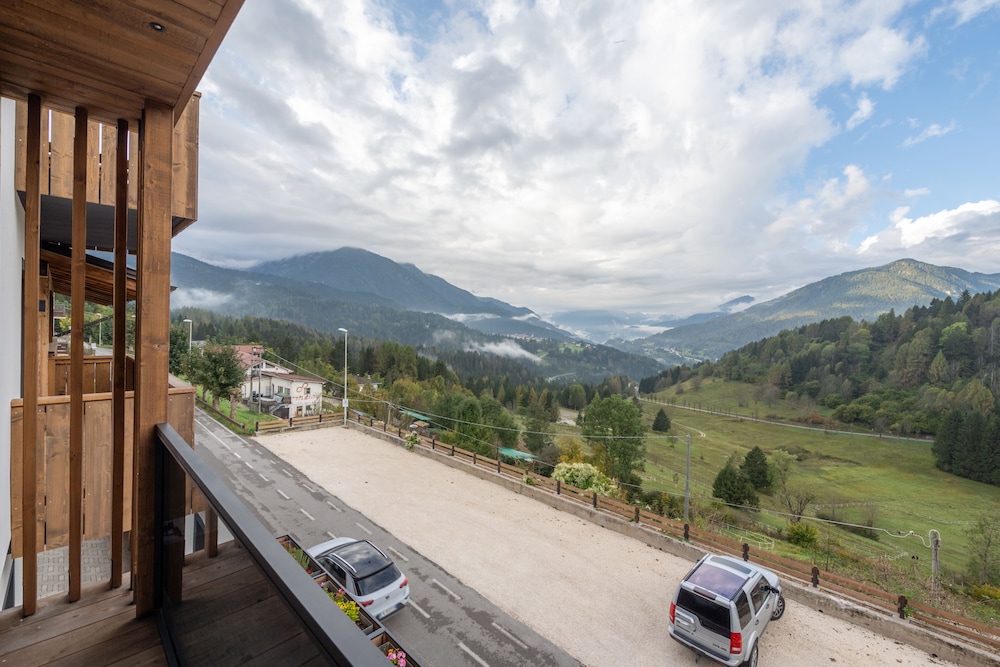 Panoramic Double or Twin Room (Marmarole 2) photo 2