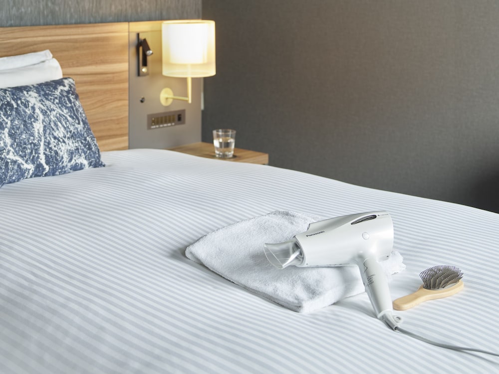 Moderate Twin Room For 3 People, Non Smoking - Photo 3