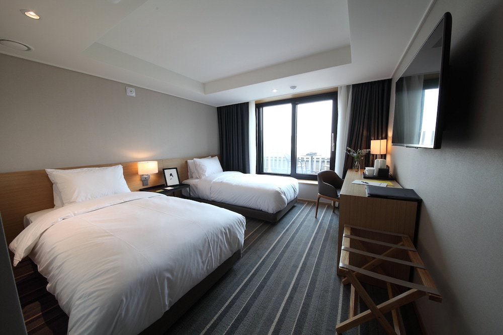 Superior Twin Room - 18 Pm Check-In