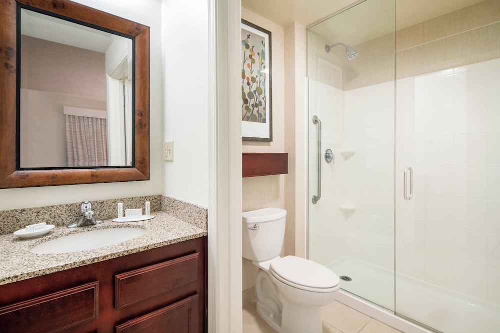 Suite, 2 Bedrooms - Photo 6