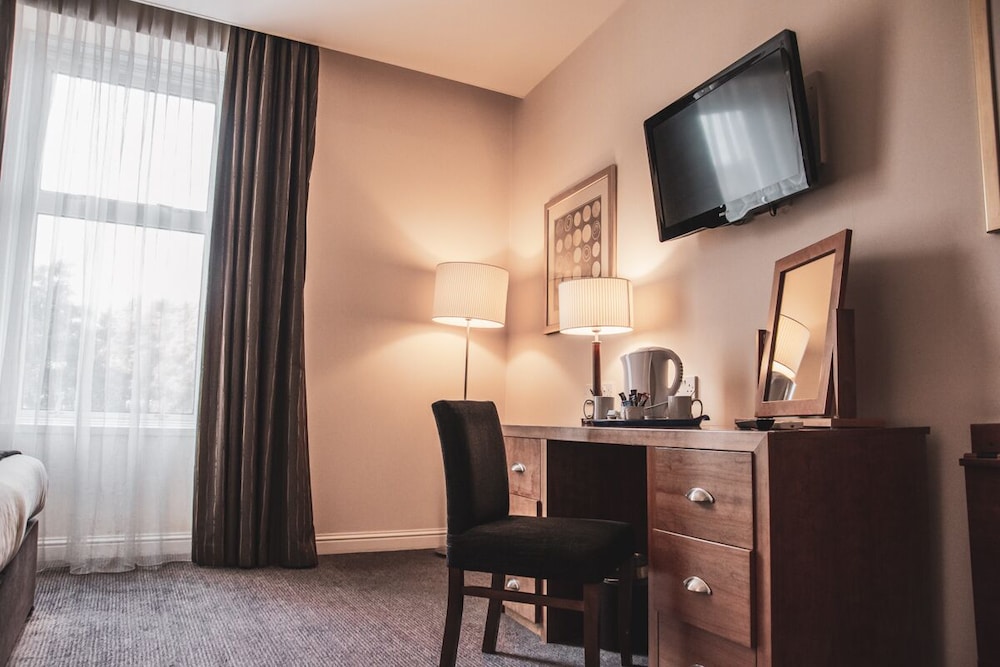 Double or Twin Room photo 3
