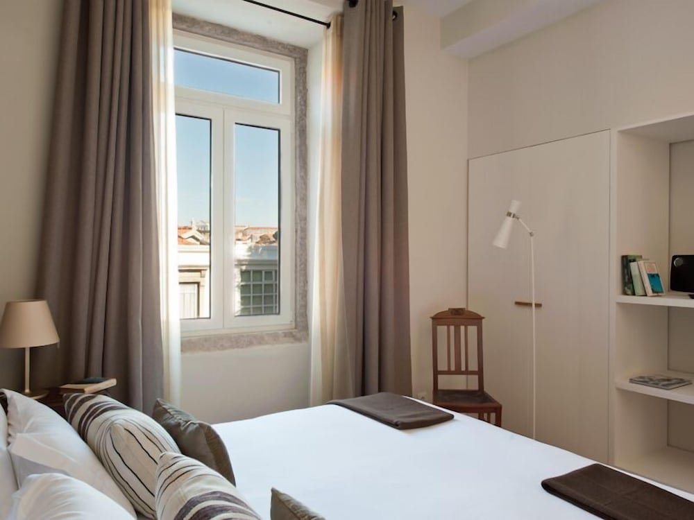 Deluxe Suite - Photo 34
