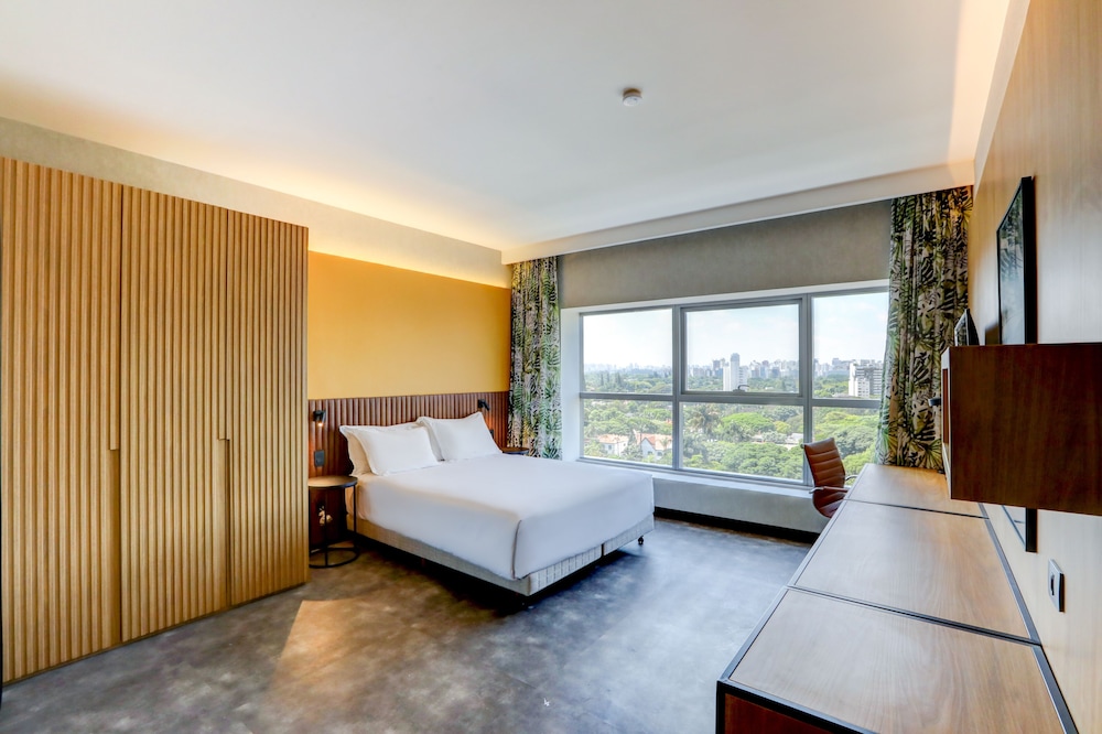 Superior Room, Accessible - Photo 1