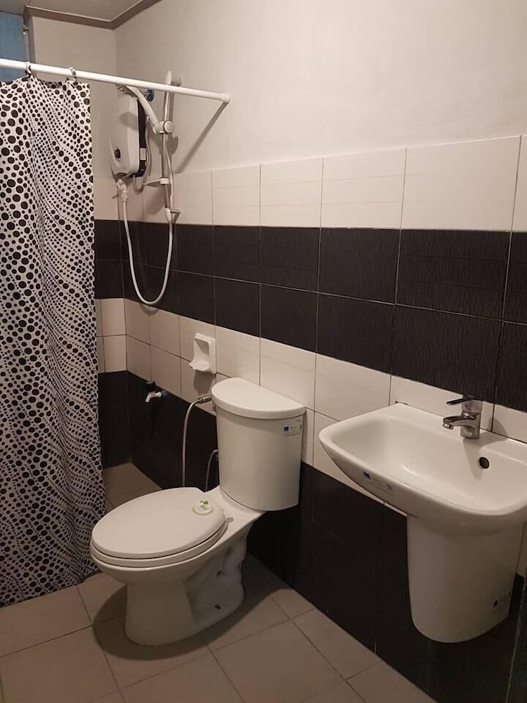 Quadruple Room photo 2