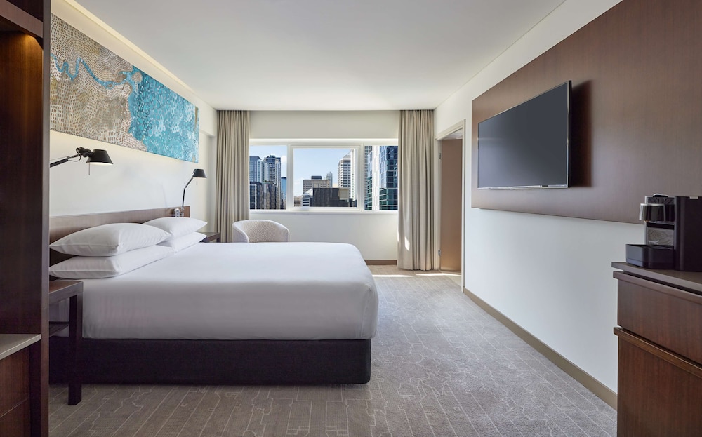 1 King Bed High Floor thumbnail 6