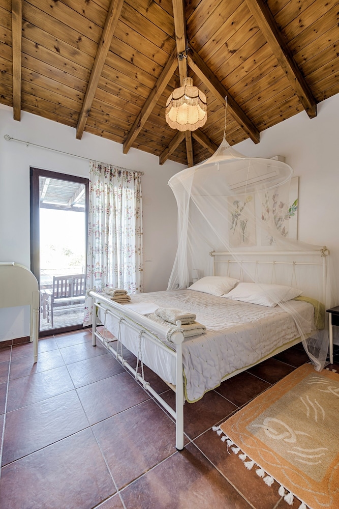 Villa, Sea View (Rozmaire)