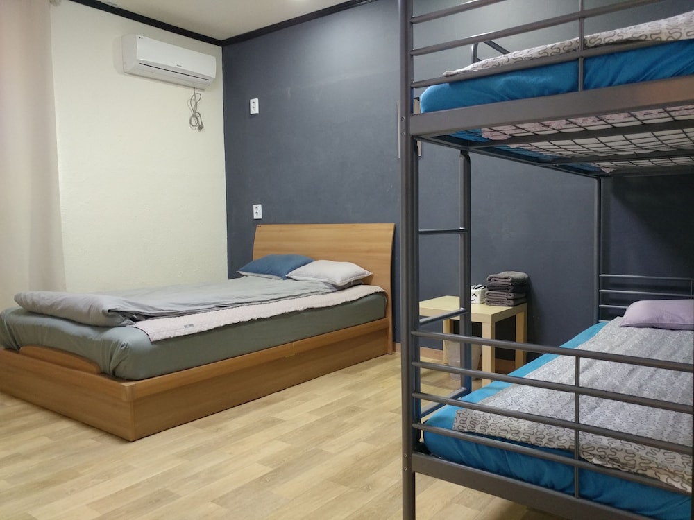 Quadruple Room photo 1