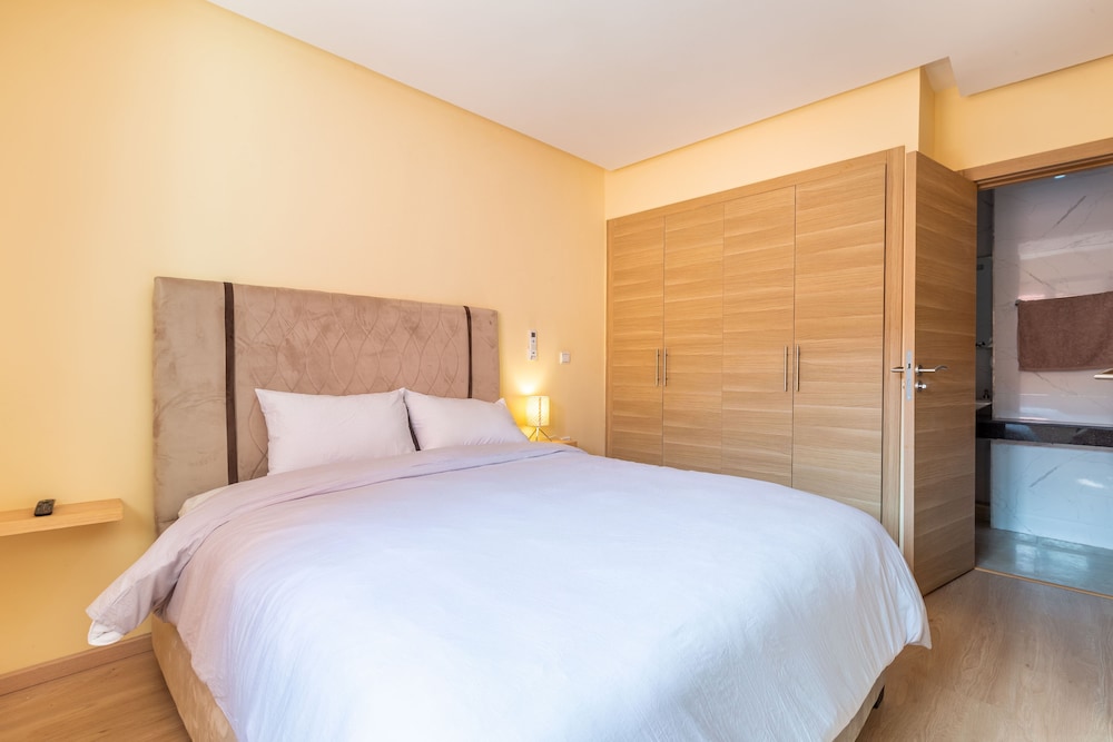 Premium Apartment, 2 Bedrooms, Non Smoking - Photo 11