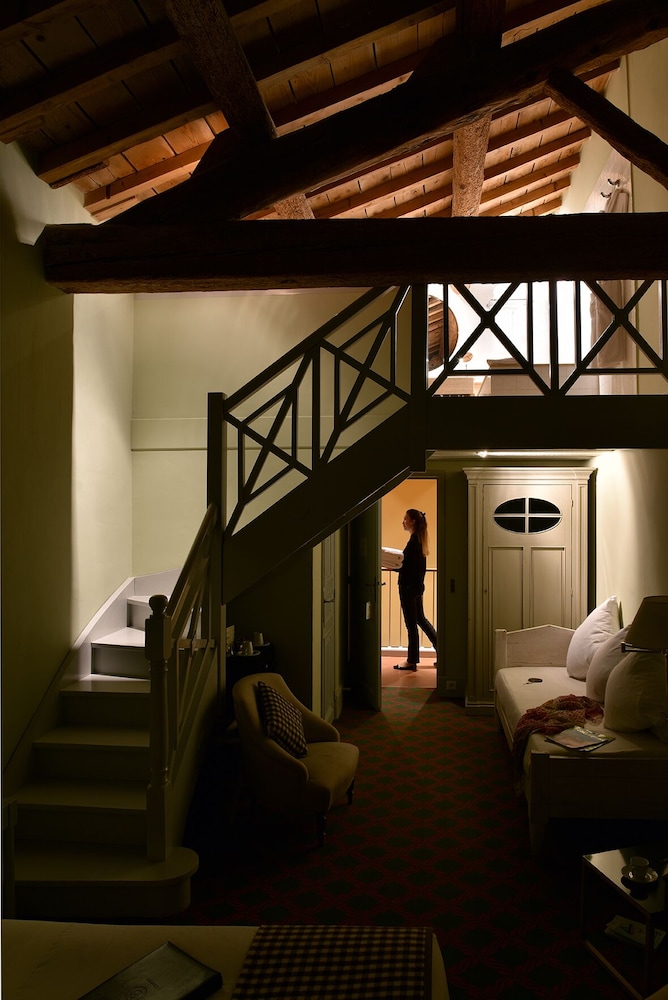Room photo 2