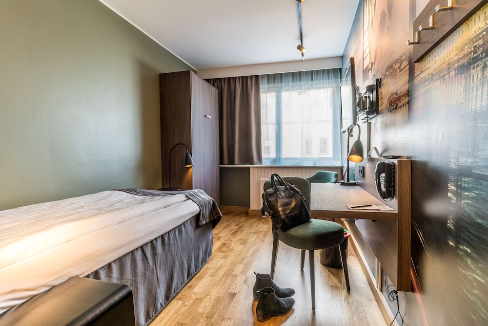 Single Room photo 3