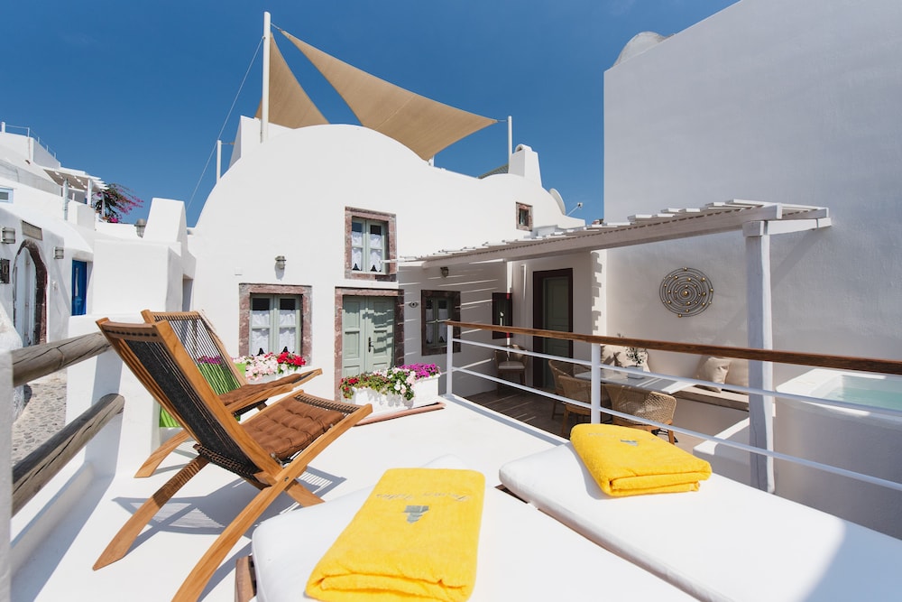 Kyklos Villa *100 meters outside the complex - Photo 13