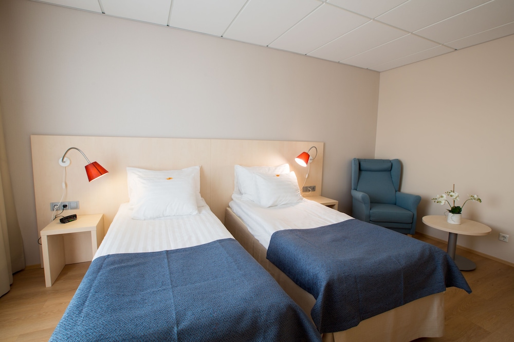 Standard Double or Twin Room - Photo 18