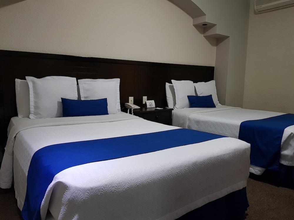 Business Double Room, 2 Double Beds