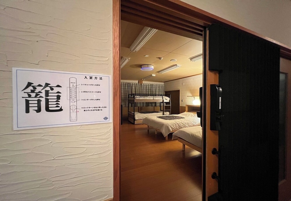 Luxury Triple Room, Multiple Beds, Mountain View photo 2