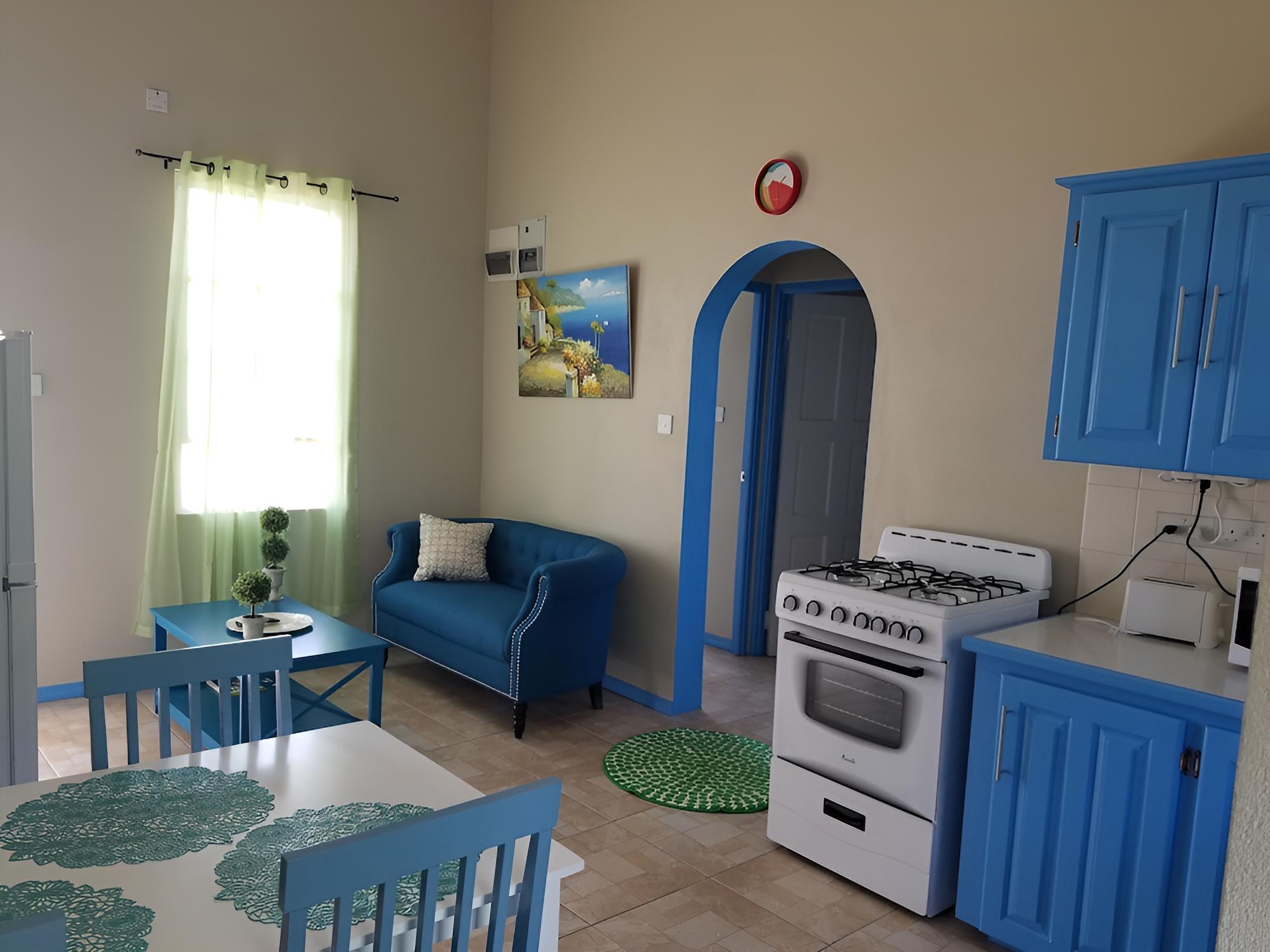Room, 2 Bedrooms photo 1