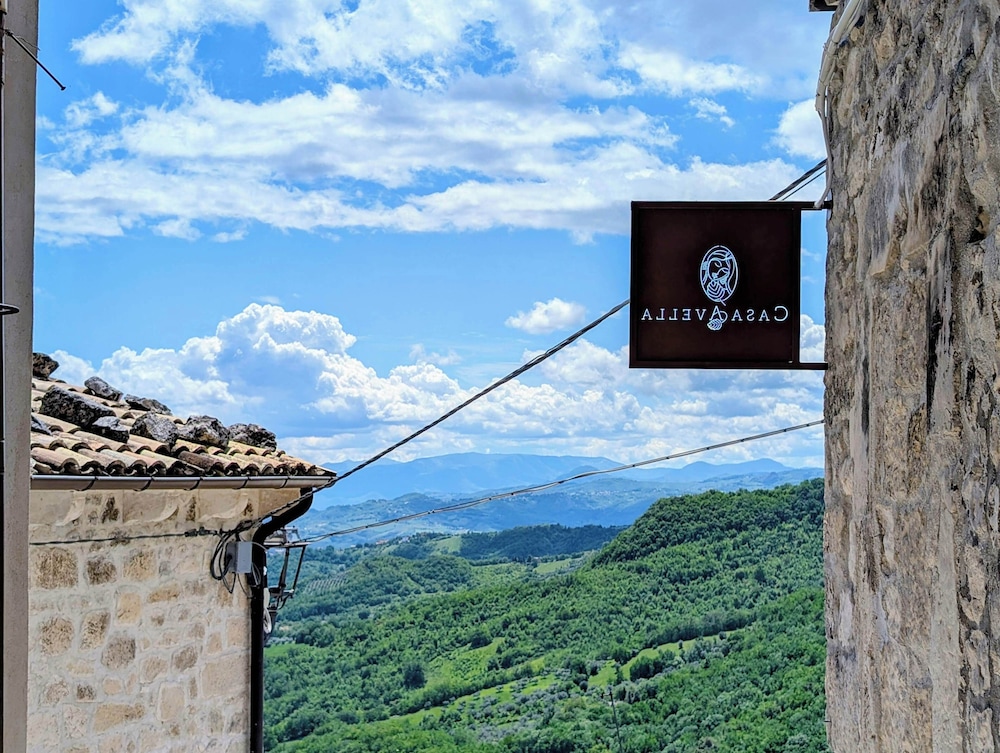 Acqua Menta vista montagna photo 3