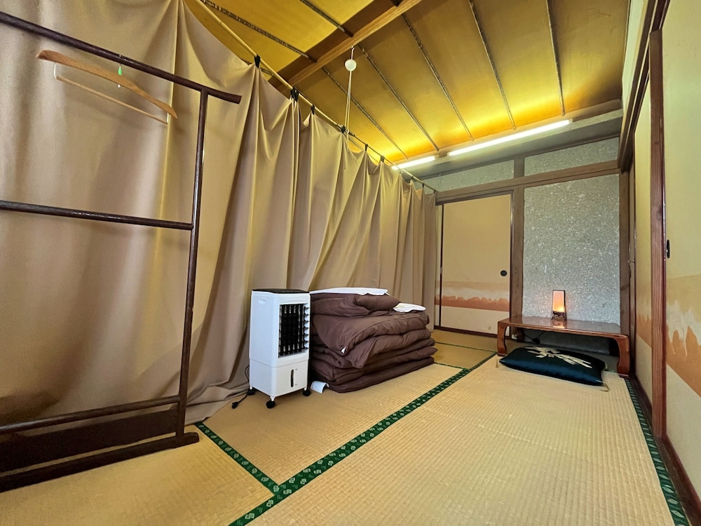 Japanese-style Men's dormitory, Non Smoking photo 2