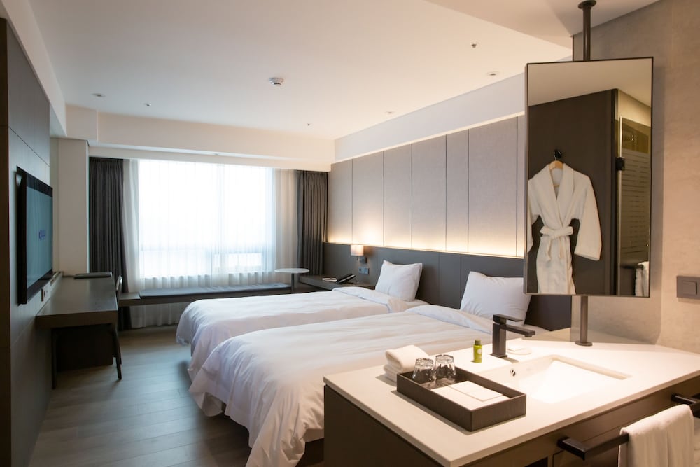Deluxe Twin Room - Photo 4