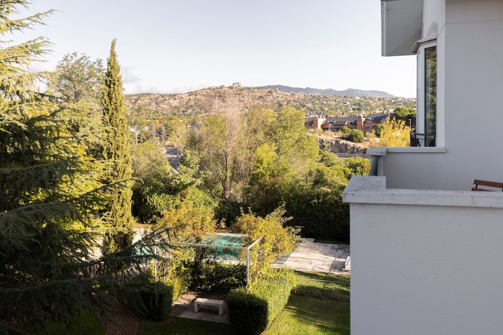 Superior Double or Twin Room, Balcony photo 3
