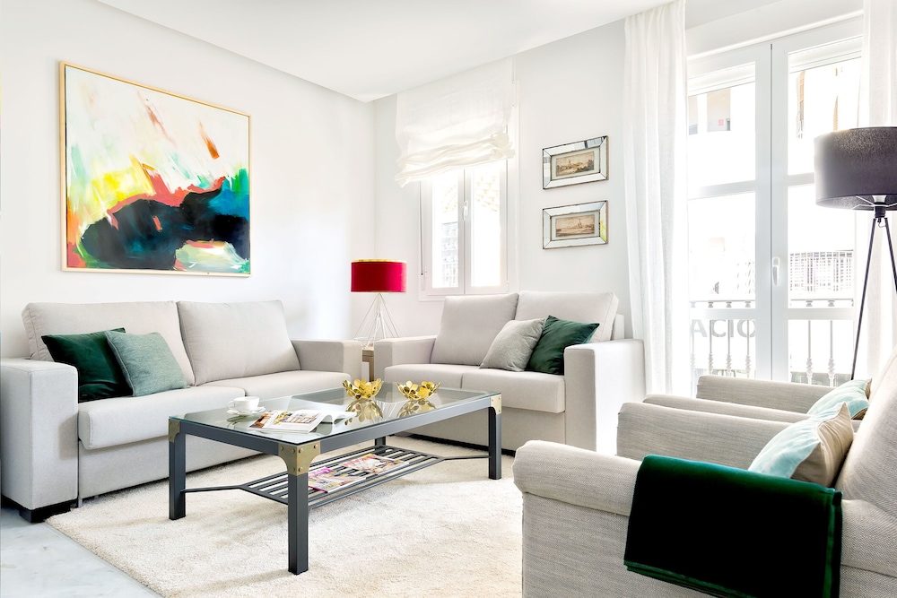 Apartment (3 Bedrooms)