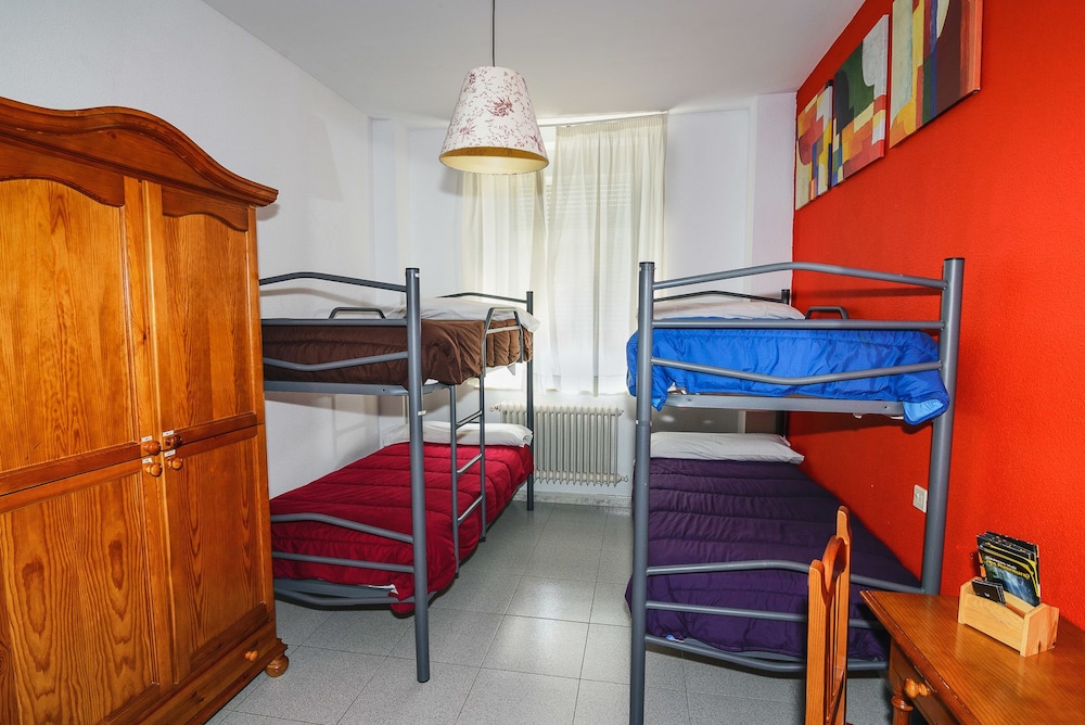 Standard Quadruple Room photo 2