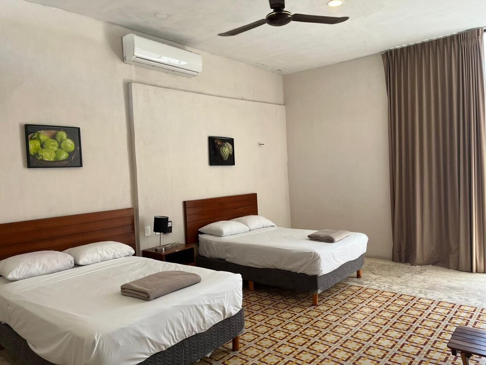 Suite, 2 Queen Beds