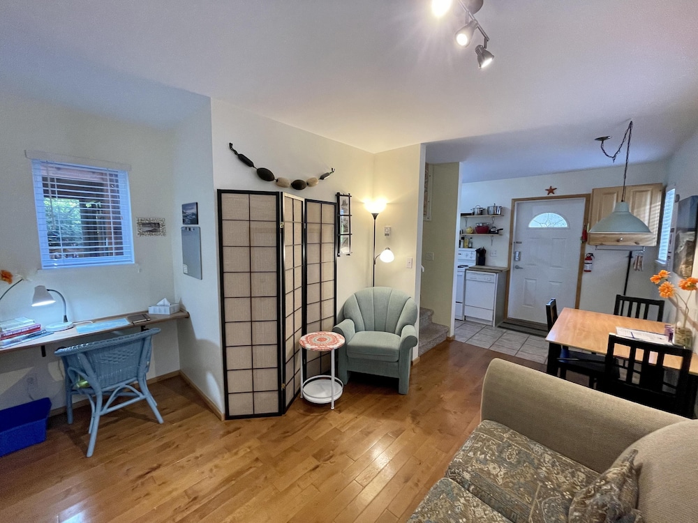 Cabin (Sea Star Cabin - Cute & Central Locat) photo 1