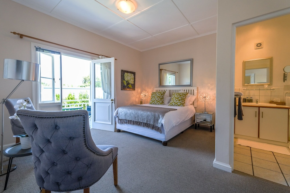 Queen room (mountain view) photo 1