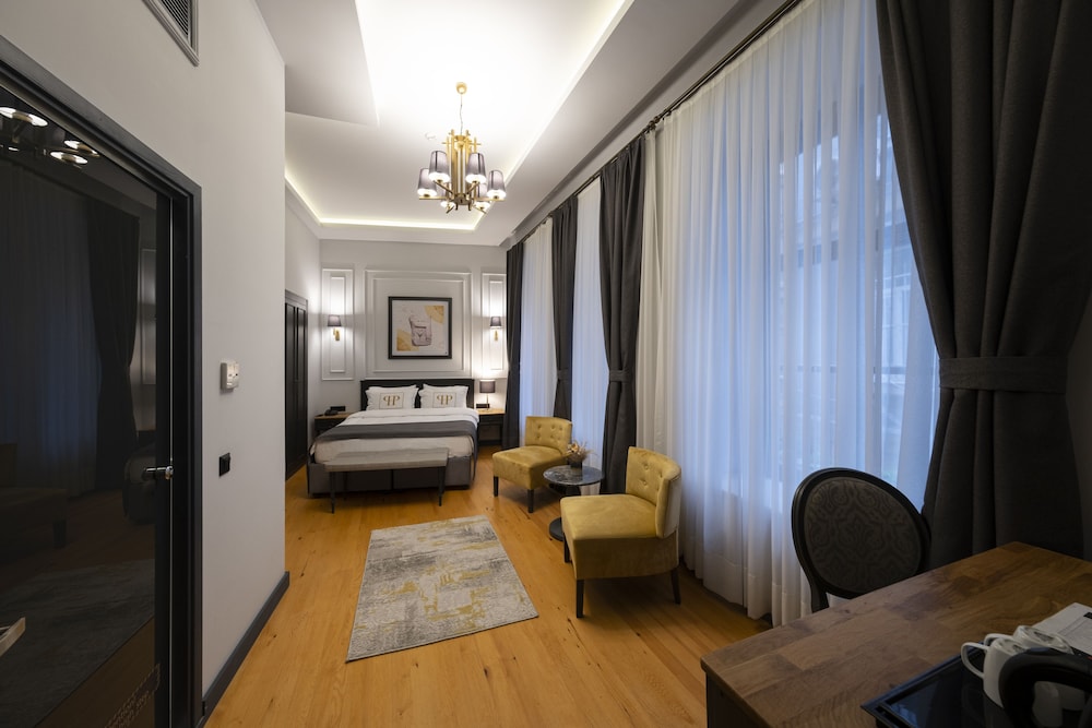 Connection Suite photo 1