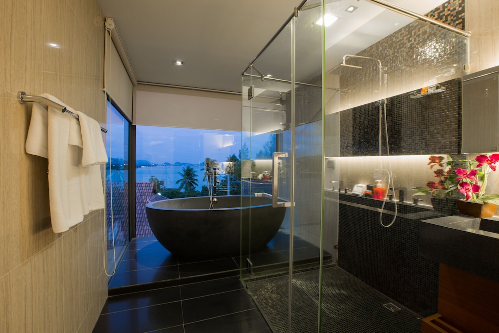 Luxury Villa, 3 Bedrooms, Sea View photo 2