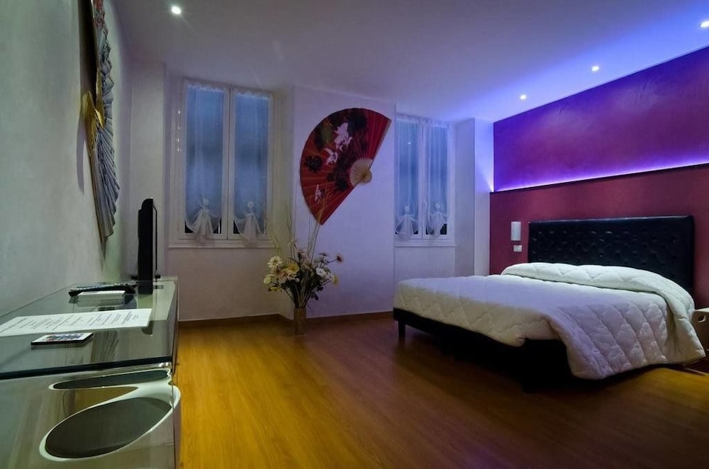 Triple Room - Photo 11
