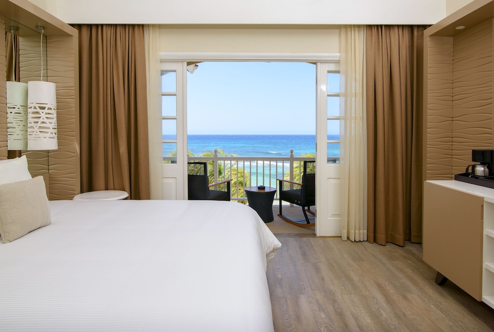 The Level Oceanfront photo 2