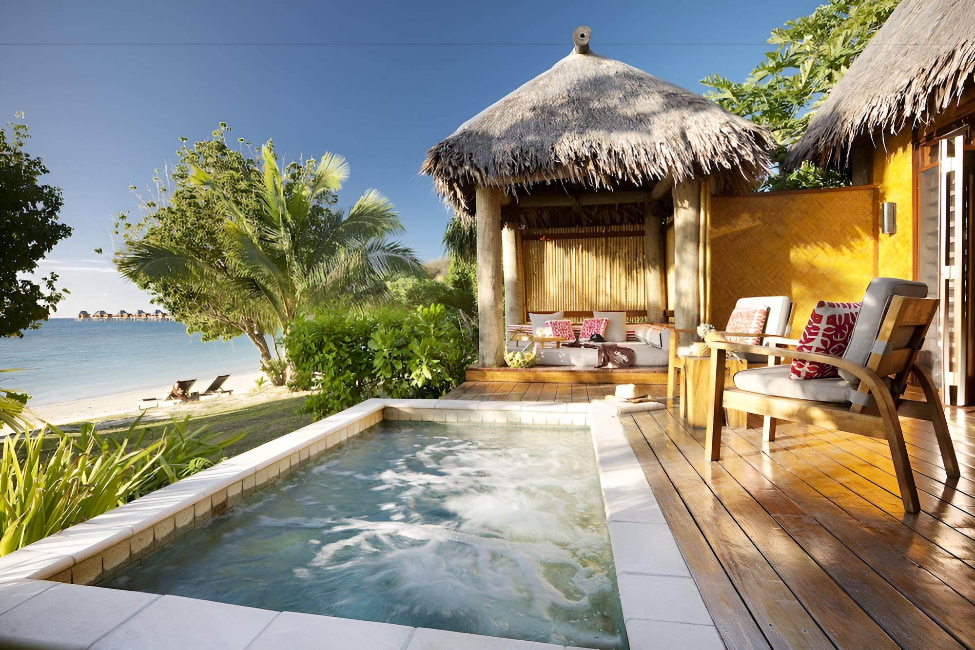 Deluxe Beachfront Bure