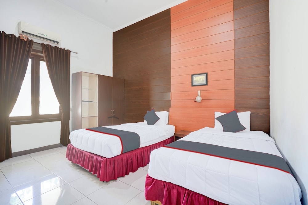 Deluxe Twin Room photo 3