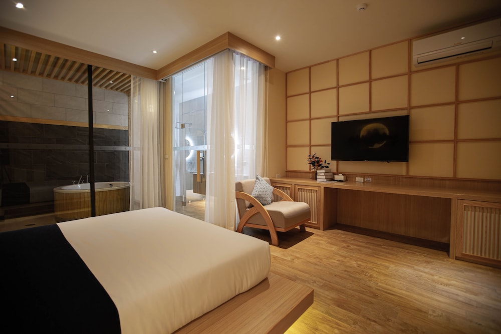 Deluxe Double Room - Photo 3