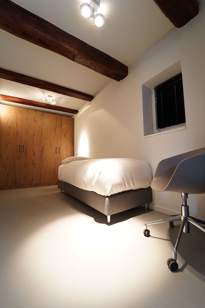 Family Apartment photo 3