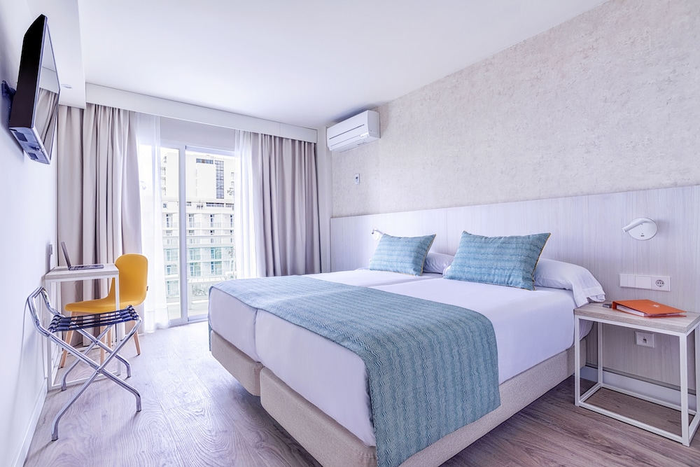 Habitación Doble, Balcón