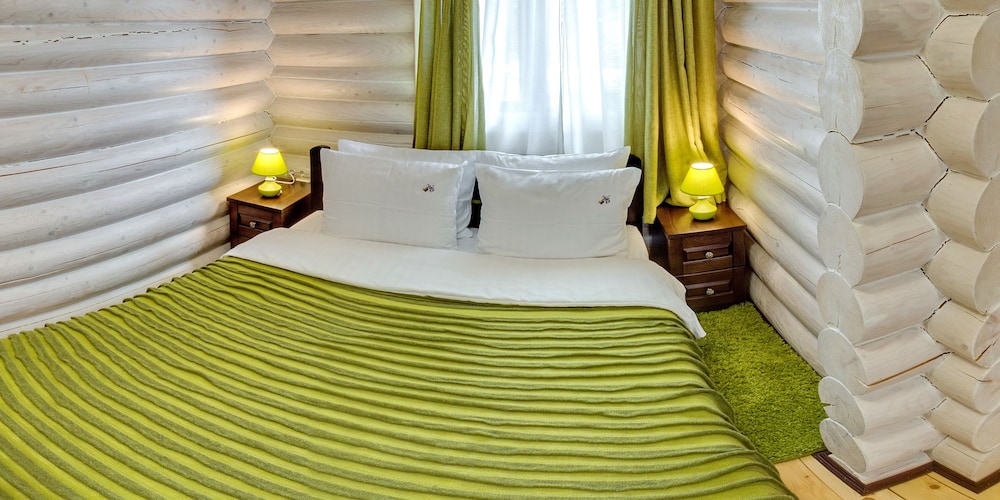 Deluxe Cottage, Multiple Beds, Mountain View