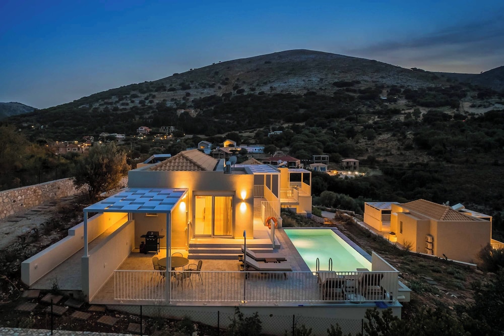 Villa (2 Bedrooms)
