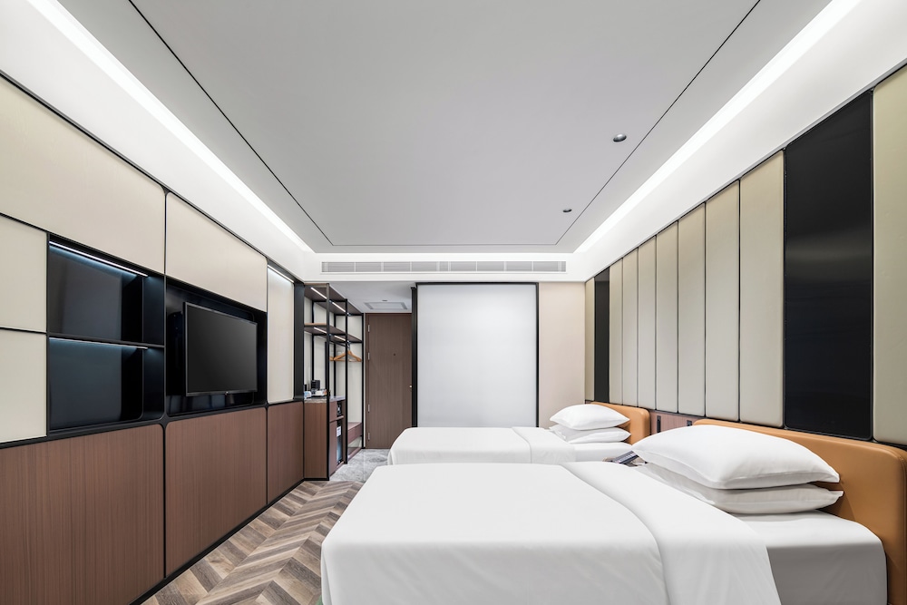 Executive Room - Photo 5
