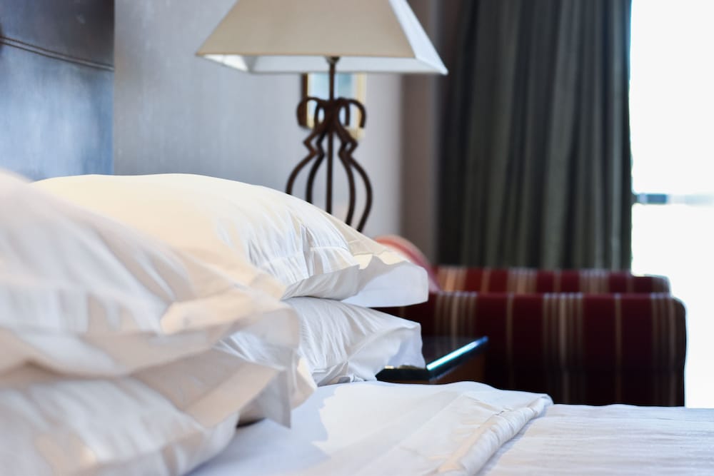 Classic Room, 1 King Bed photo 3