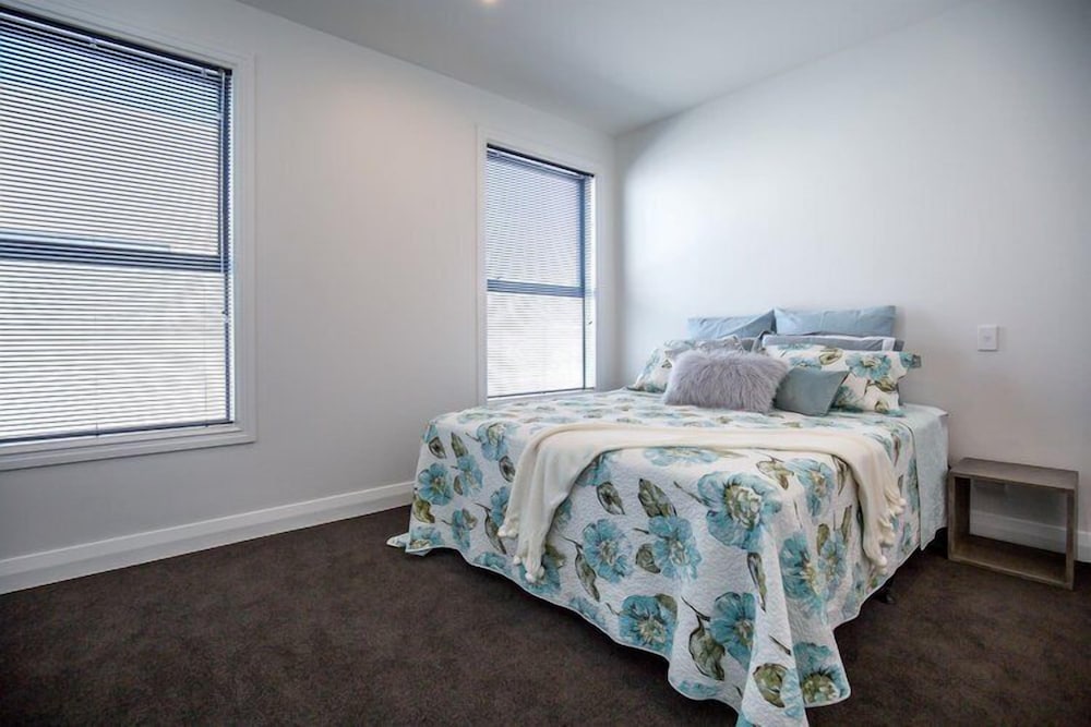 1 Bedroom Apartment photo 1