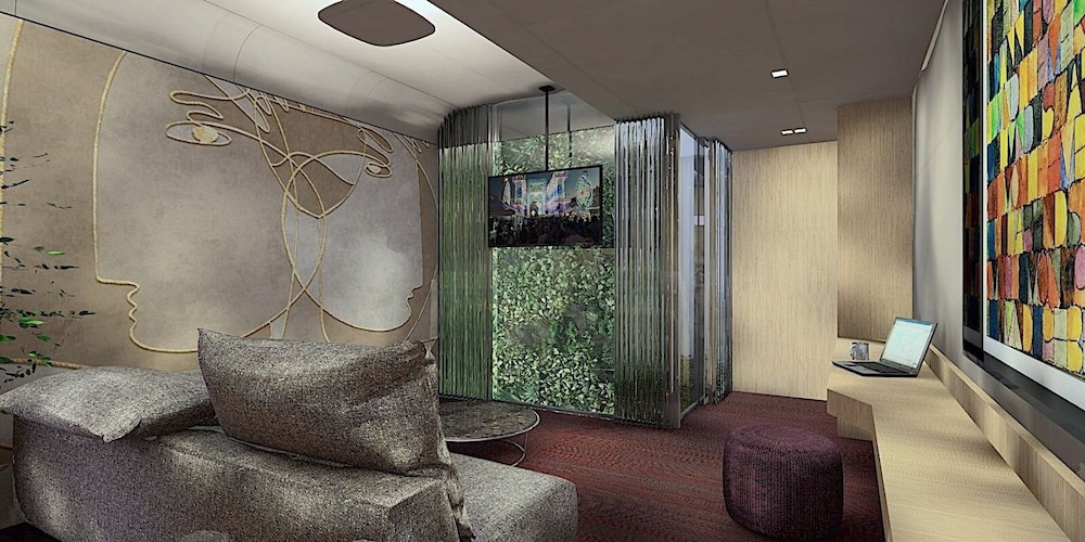 Standard Suite photo 2