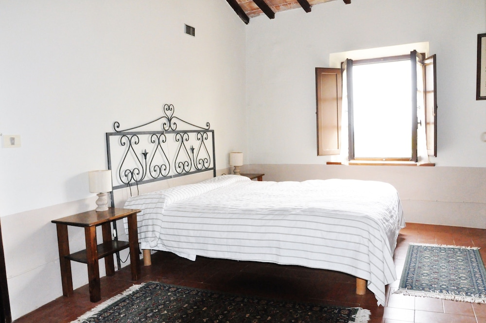 Apartment, 1 Queen Bed with Sofa bed, Kitchenette, Garden View photo 1
