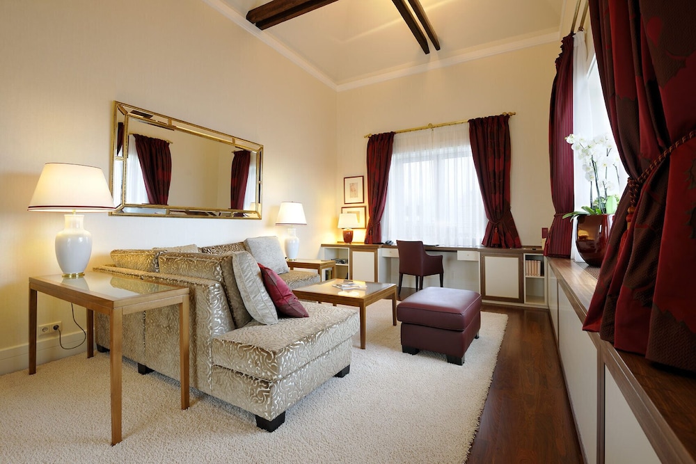 Signature Suite, 1 King Bed