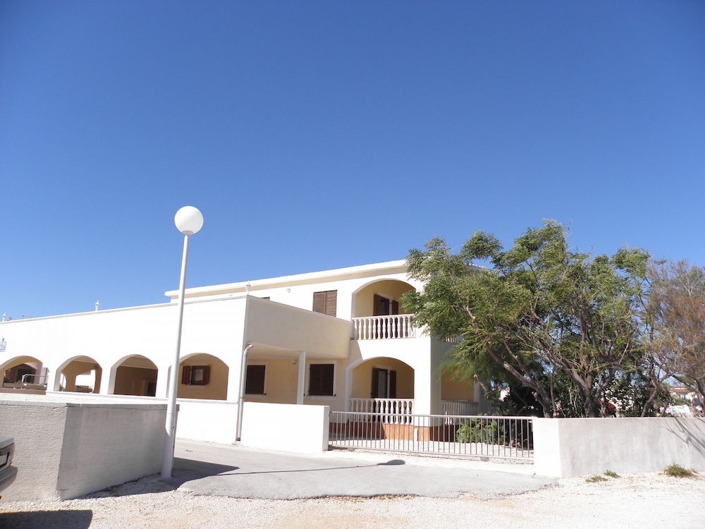 Apartment (Stjepan- 10 m from beach - A2 prizeml)